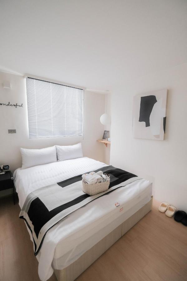 七七漫旅 Seven77 Apartman Tajnan Kültér fotó